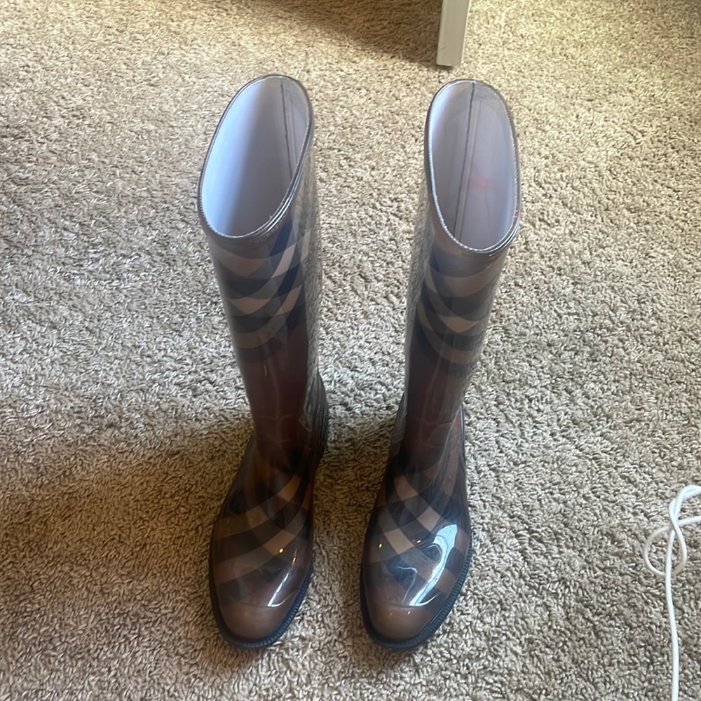Burberry rain boots